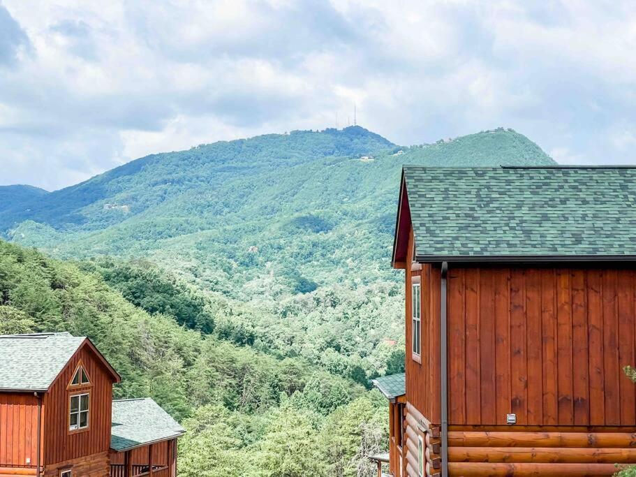 Indoor Heated Pool Hot Tub Cabin سيفيرفيل المظهر الخارجي الصورة